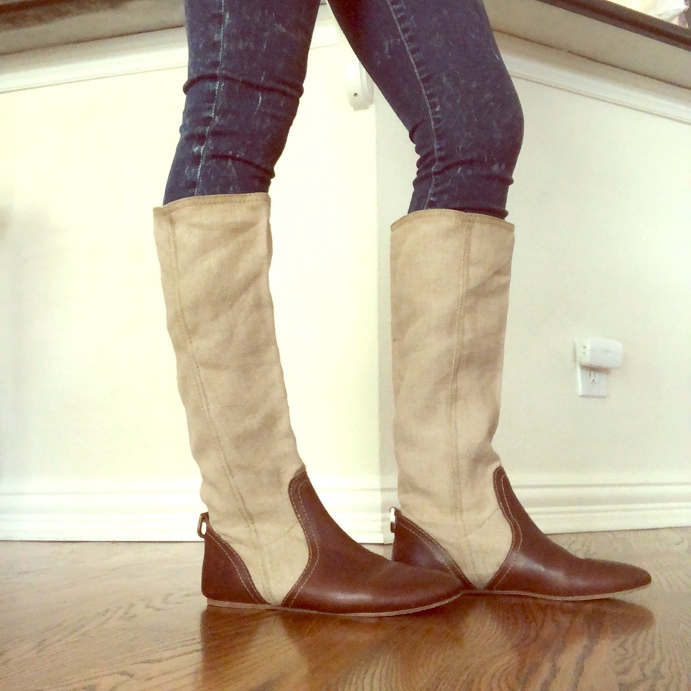 Rafē boots from Anthropologie $490 unique! Italy